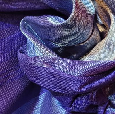 Tissu soie, velours et laine teintes bleus