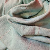 Laine Rouge / Bleu Clair / Rose / Bleu Foncé – 300×200