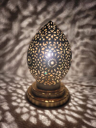 Lampe de table bronze marocaine ovale